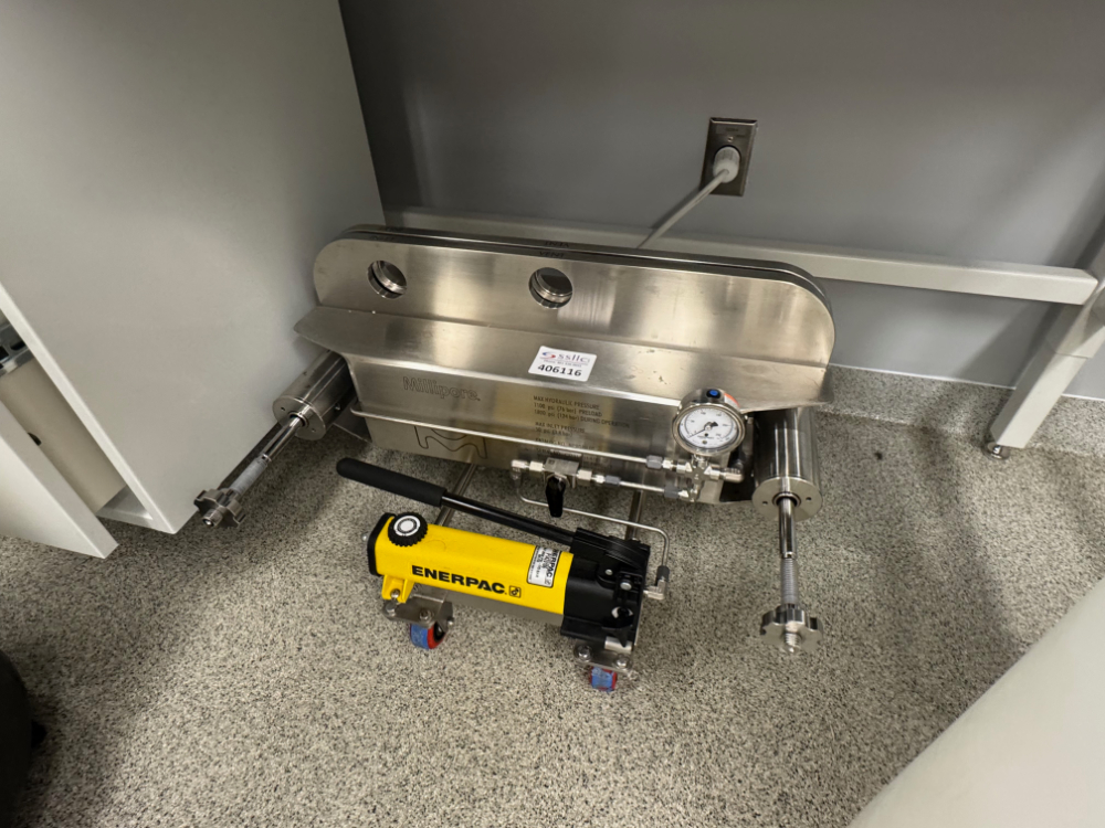 Image of Millipore MP0DPILOT Filter Cassette Holder